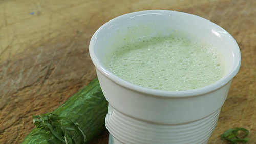 Soupe froide de concombres