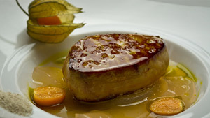Foie gras poêlé à l’eau de pommes
