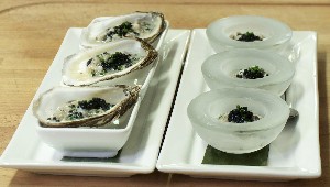 Tartare d’huîtres au caviar de mulet